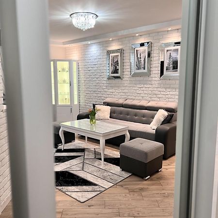 Apartament Zamojski Mlynska Zamosc  Ngoại thất bức ảnh